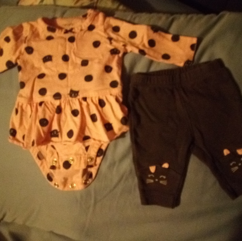 Nb baby girl bundle baby gap jumper and Carter's